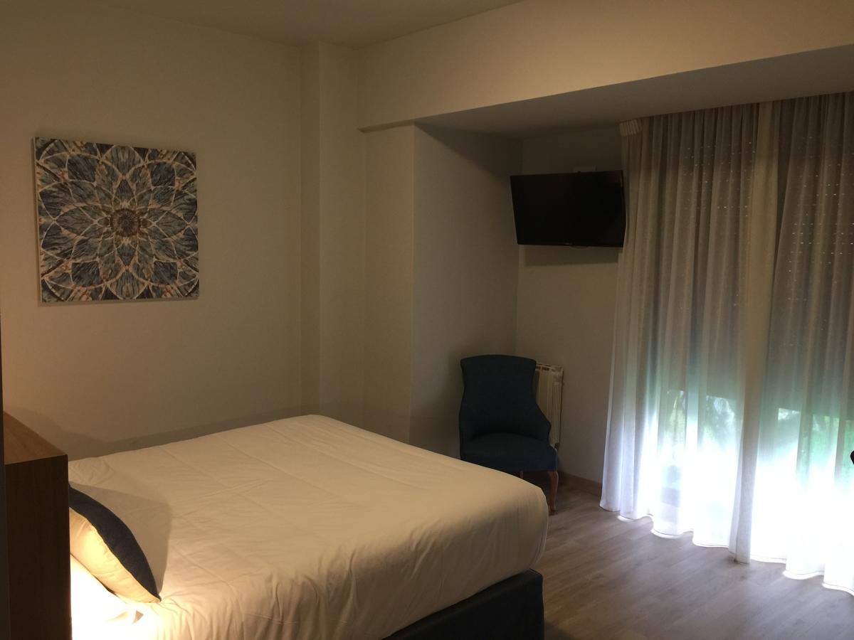 Hotel Celanova Esterno foto