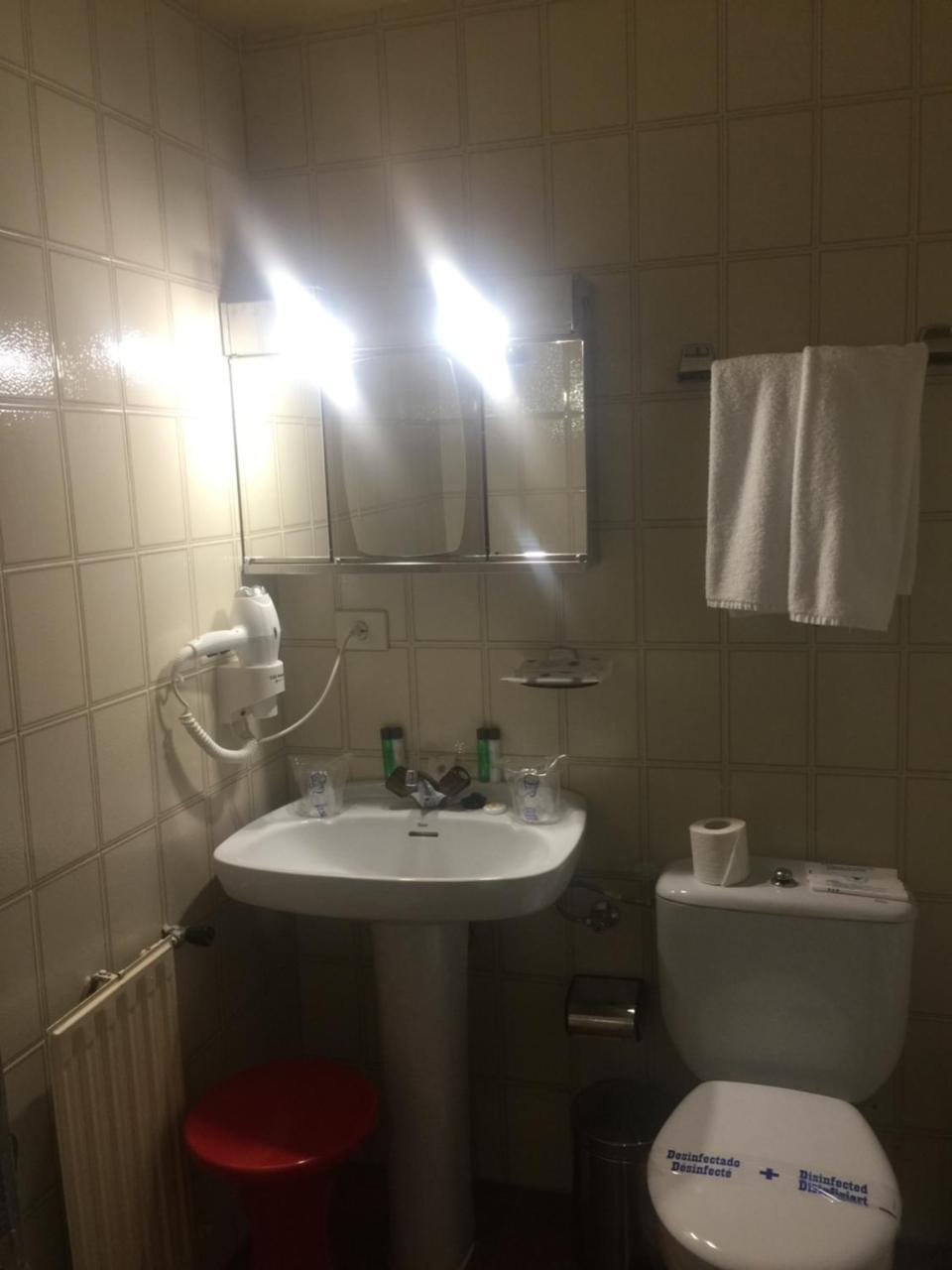 Hotel Celanova Esterno foto